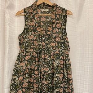 Natural Life Amelia Sleeveless Midi Dress - Green Floral